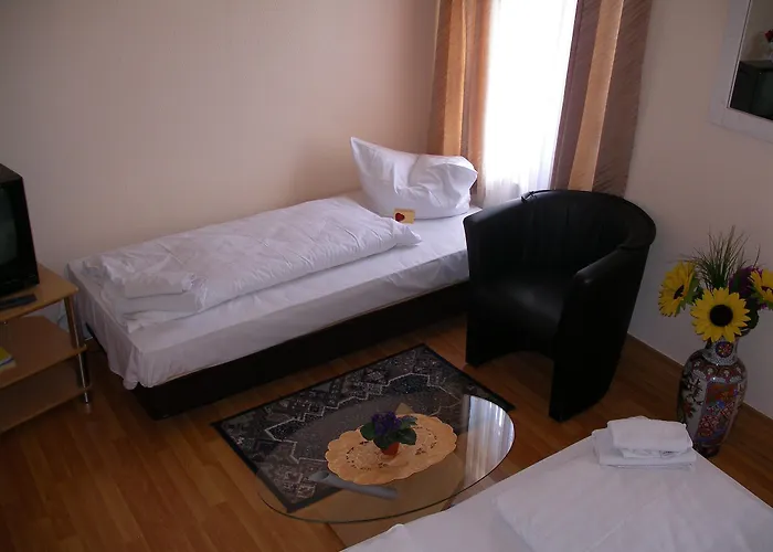 Hotel Garni Djaran
